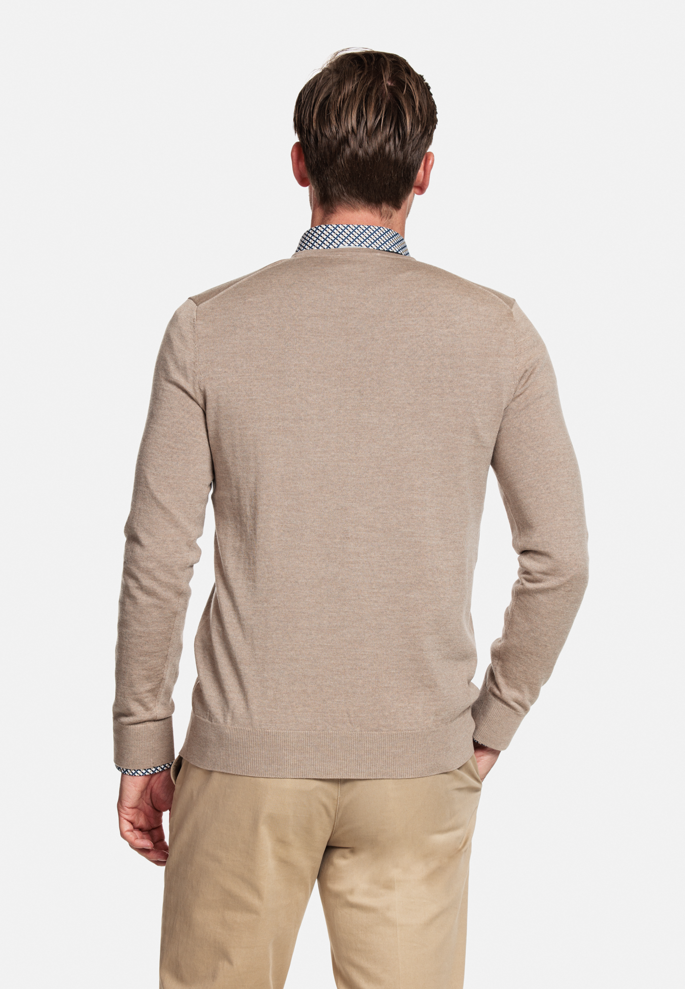 V-Neck Pullover